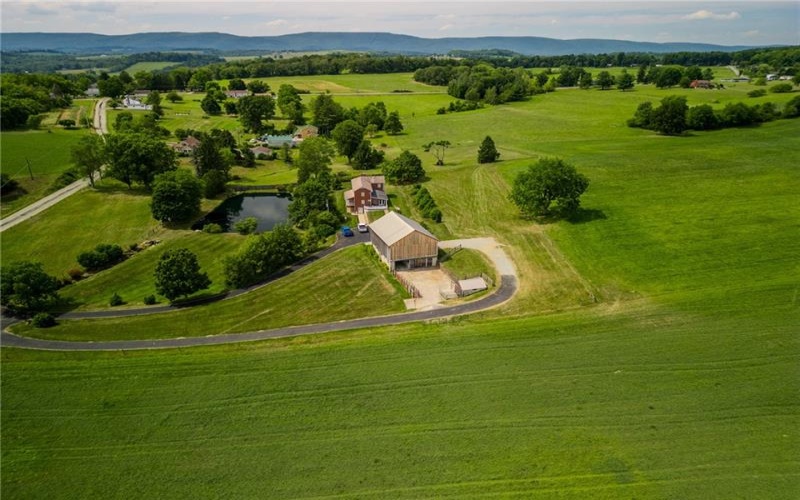 440 OWL HOLLOW RD, Ligonier, 15658, 5 Bedrooms Bedrooms, 13 Rooms Rooms,5 BathroomsBathrooms,Residential,For Sale,OWL HOLLOW RD,1665907