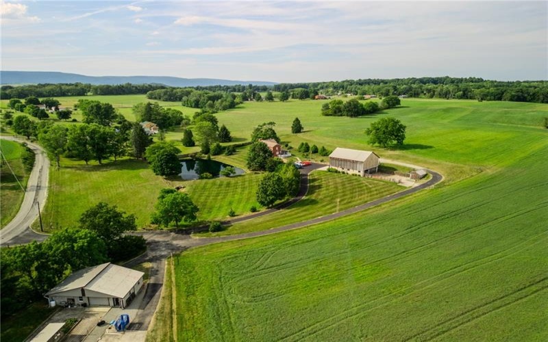 440 OWL HOLLOW RD, Ligonier, 15658, 5 Bedrooms Bedrooms, 13 Rooms Rooms,5 BathroomsBathrooms,Residential,For Sale,OWL HOLLOW RD,1665907