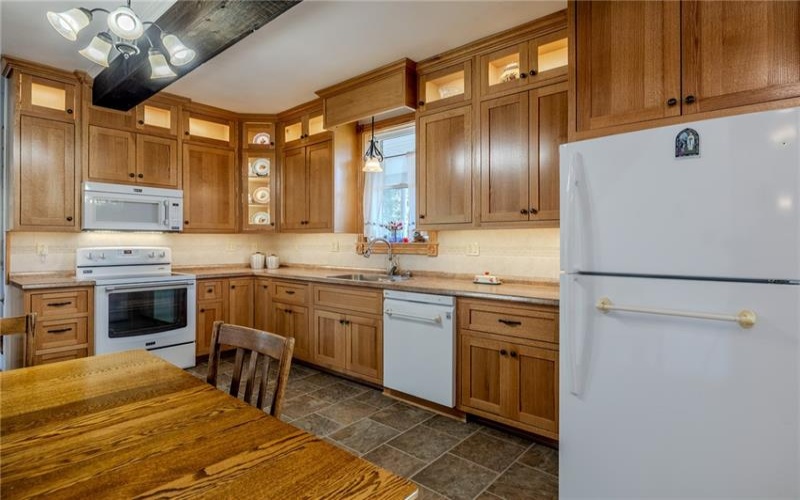 440 OWL HOLLOW RD, Ligonier, 15658, 5 Bedrooms Bedrooms, 13 Rooms Rooms,5 BathroomsBathrooms,Residential,For Sale,OWL HOLLOW RD,1665907
