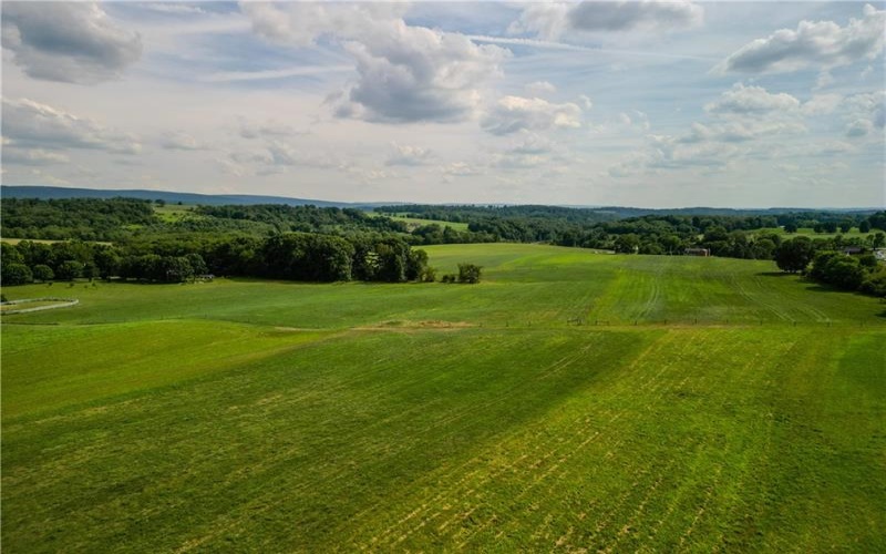 440 OWL HOLLOW RD, Ligonier, 15658, 5 Bedrooms Bedrooms, 13 Rooms Rooms,5 BathroomsBathrooms,Residential,For Sale,OWL HOLLOW RD,1665907