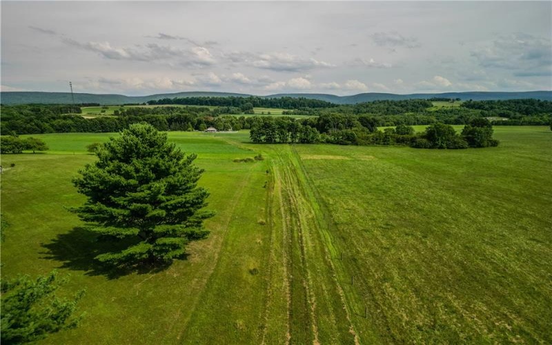 440 OWL HOLLOW RD, Ligonier, 15658, 5 Bedrooms Bedrooms, 13 Rooms Rooms,5 BathroomsBathrooms,Residential,For Sale,OWL HOLLOW RD,1665907