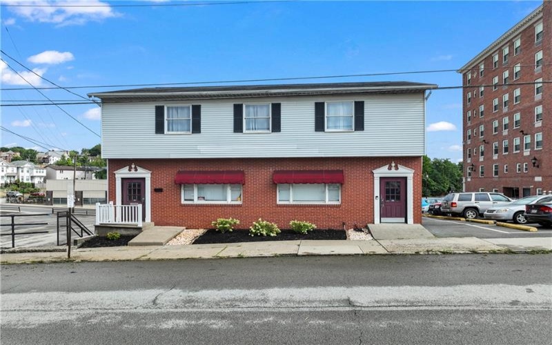 160 South St, Uniontown, 15401, ,Commercial-industrial-business,For Sale,South St,1666310