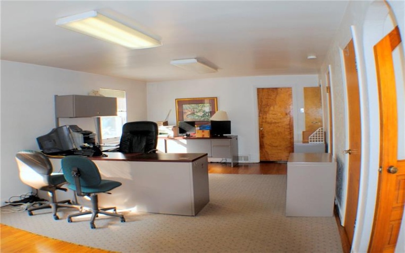 501 Burton Ave, Youngwood, 15697, ,Commercial-industrial-business,For Sale,Burton Ave,1666305
