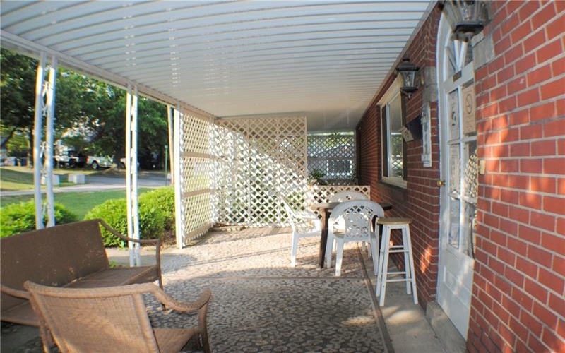 501 Burton Ave, Youngwood, 15697, ,Commercial-industrial-business,For Sale,Burton Ave,1666305