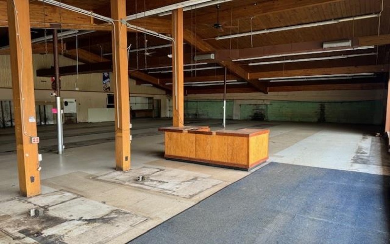 1 N Main St, Point Marion, 15474, ,Commercial-industrial-business,For Sale,N Main St,1666577
