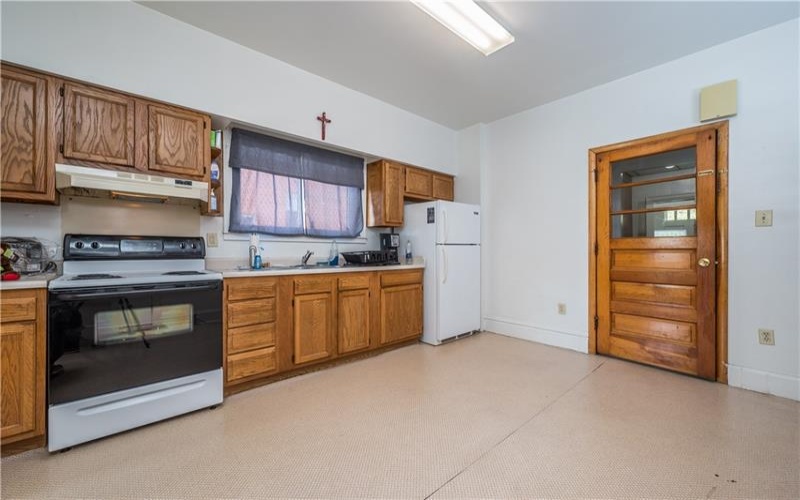 1515 Main Street, Burgettstown, 15021, ,Multi-unit,For Sale,Main Street,1666986