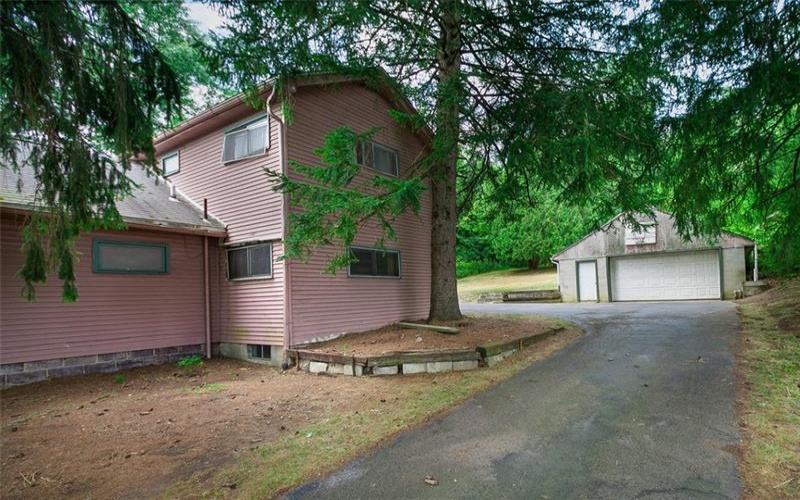 4026 Old William Penn Hwy, Murrysville, 15668, 3 Bedrooms Bedrooms, 8 Rooms Rooms,2 BathroomsBathrooms,Residential,For Sale,Old William Penn Hwy,1667101