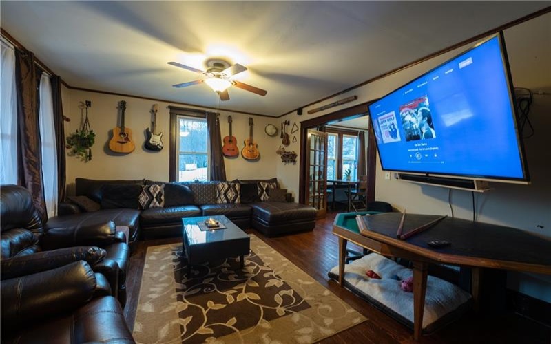1119 Indian Creek Valley Rd, Indian Head, 15446, 4 Bedrooms Bedrooms, ,2.1 BathroomsBathrooms,Residential,For Sale,Indian Creek Valley Rd,1667082