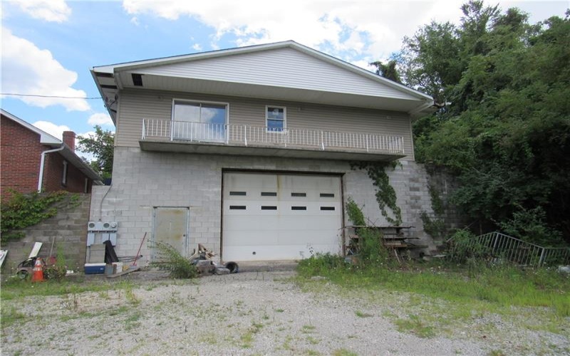 669 Tyrol Blvd, Monessen, 15062, 2 Bedrooms Bedrooms, ,2 BathroomsBathrooms,Residential,For Sale,Tyrol Blvd,1667356