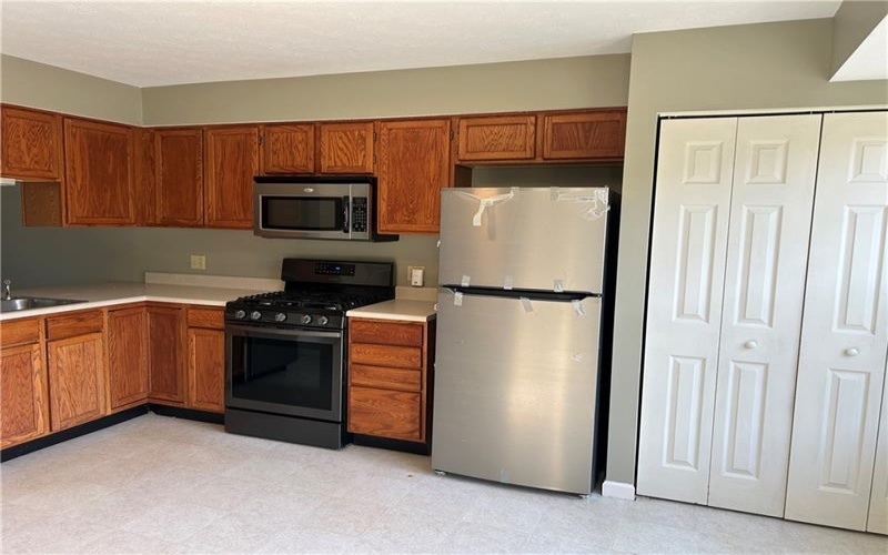 6422 Lindsey Ln, Export, 15632, 3 Bedrooms Bedrooms, ,2.2 BathroomsBathrooms,Lease,For Sale,Lindsey Ln,1667810