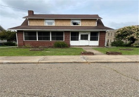 359 Pershing Dr., New Kensington, 15068, 3 Bedrooms Bedrooms, 10 Rooms Rooms,1.1 BathroomsBathrooms,Residential,For Sale,Pershing Dr.,1667944