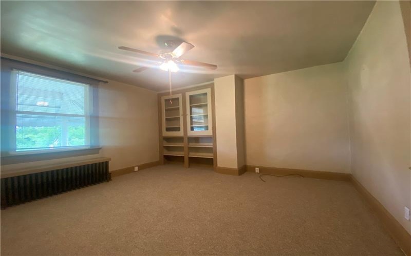 124 16th St, Connellsville, 15425, 3 Bedrooms Bedrooms, 6 Rooms Rooms,1.1 BathroomsBathrooms,Residential,For Sale,16th St,1668239