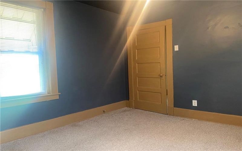 124 16th St, Connellsville, 15425, 3 Bedrooms Bedrooms, 6 Rooms Rooms,1.1 BathroomsBathrooms,Residential,For Sale,16th St,1668239