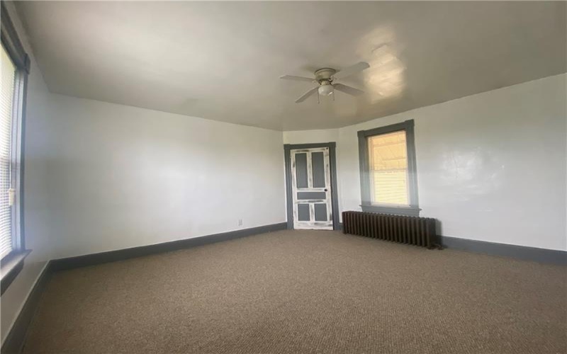 124 16th St, Connellsville, 15425, 3 Bedrooms Bedrooms, 6 Rooms Rooms,1.1 BathroomsBathrooms,Residential,For Sale,16th St,1668239