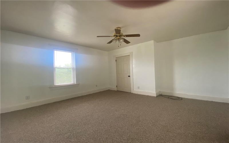 124 16th St, Connellsville, 15425, 3 Bedrooms Bedrooms, 6 Rooms Rooms,1.1 BathroomsBathrooms,Residential,For Sale,16th St,1668239