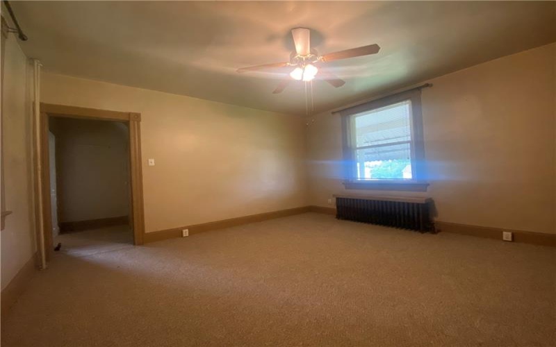 124 16th St, Connellsville, 15425, 3 Bedrooms Bedrooms, 6 Rooms Rooms,1.1 BathroomsBathrooms,Residential,For Sale,16th St,1668239