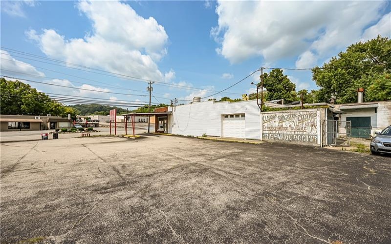 508 New Alexandria Rd, Greensburg, 15601, ,Commercial-industrial-business,For Sale,New Alexandria Rd,1668727