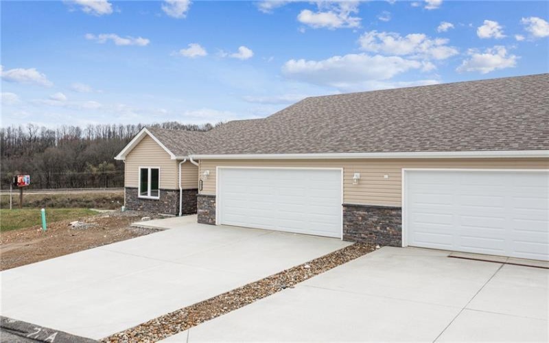 1632 Lois Road, Latrobe, 15650, 3 Bedrooms Bedrooms, 7 Rooms Rooms,2 BathroomsBathrooms,Residential,For Sale,Lois Road,1668247