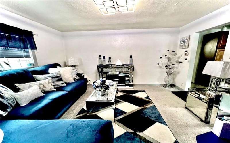 201 Esther Ave, New Kensington, 15068, 3 Bedrooms Bedrooms, 9 Rooms Rooms,3 BathroomsBathrooms,Residential,For Sale,Esther Ave,1669153