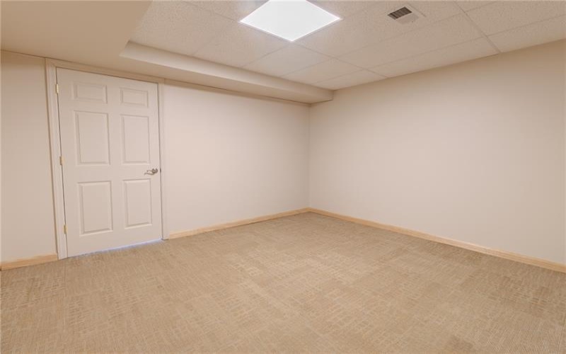 2120 Freeport Rd, New Kensington, 15068, ,Commercial-industrial-business,For Sale,Freeport Rd,1669057