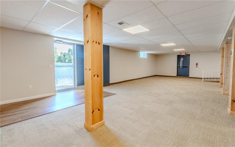 2120 Freeport Rd, New Kensington, 15068, ,Commercial-industrial-business,For Sale,Freeport Rd,1669057