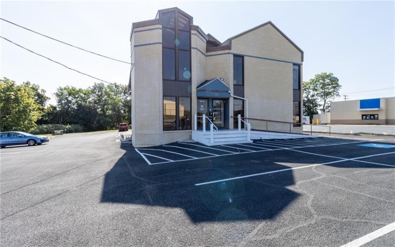 2120 Freeport Rd, New Kensington, 15068, ,Commercial-industrial-business,For Sale,Freeport Rd,1669057