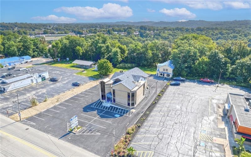 2120 Freeport Rd, New Kensington, 15068, ,Commercial-industrial-business,For Sale,Freeport Rd,1669057