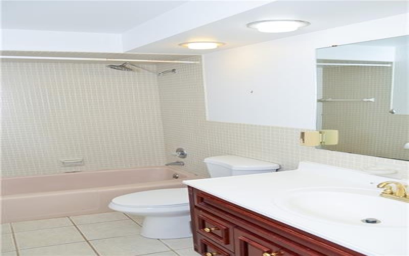 410 Crestridge Dr, Greensburg, 15601, 4 Bedrooms Bedrooms, 9 Rooms Rooms,3 BathroomsBathrooms,Residential,For Sale,Crestridge Dr,1669875