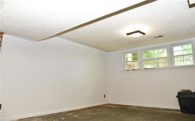410 Crestridge Dr, Greensburg, 15601, 4 Bedrooms Bedrooms, 9 Rooms Rooms,3 BathroomsBathrooms,Residential,For Sale,Crestridge Dr,1669875