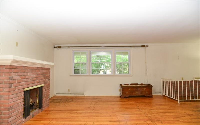 410 Crestridge Dr, Greensburg, 15601, 4 Bedrooms Bedrooms, 9 Rooms Rooms,3 BathroomsBathrooms,Residential,For Sale,Crestridge Dr,1669875