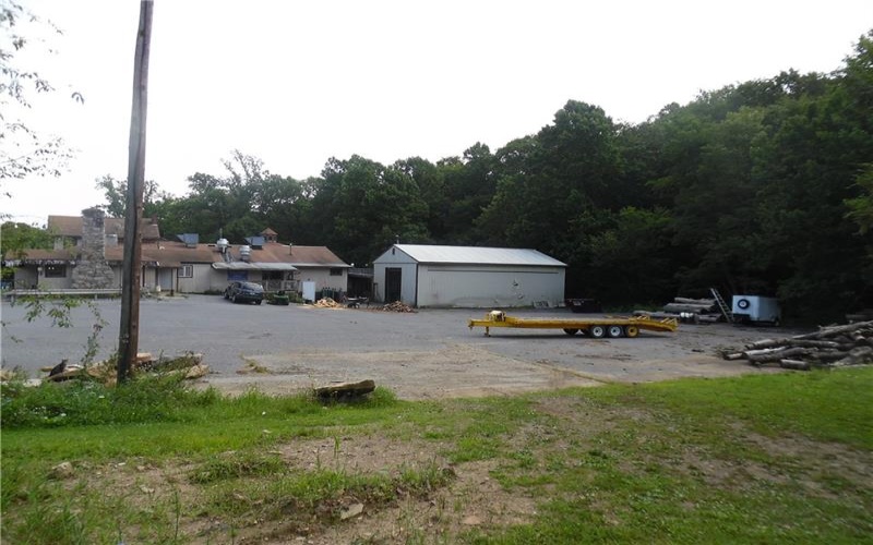 1239 Glades Pike, Somerset, 15501, ,Commercial-industrial-business,For Sale,Glades Pike,1669895