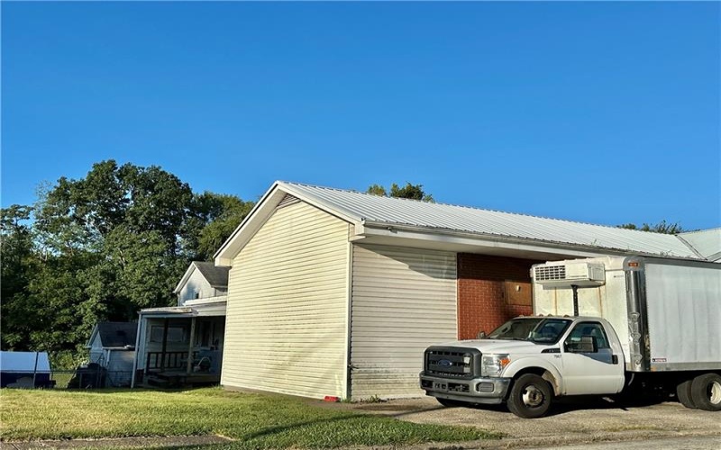 509 Bridge St, Hunker, 15639, ,Commercial-industrial-business,For Sale,Bridge St,1670156