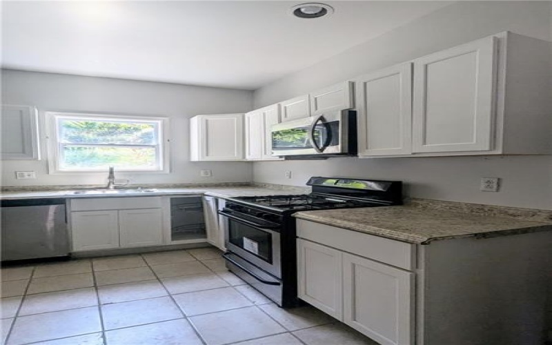 602 Division St, Jeannette, 15644, ,Multi-unit,For Sale,Division St,1670590