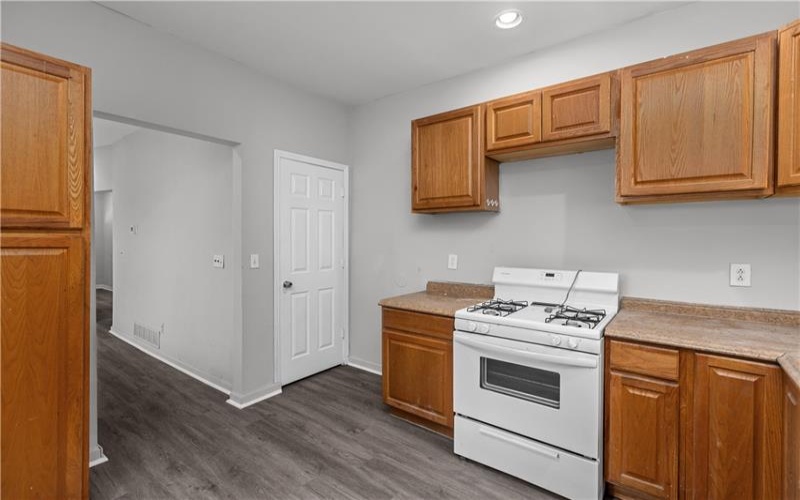 602 Division St, Jeannette, 15644, ,Multi-unit,For Sale,Division St,1670590