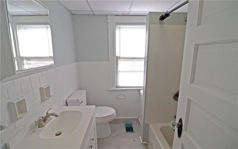 712 Spring St, Latrobe, 15650, ,Multi-unit,For Sale,Spring St,1670683