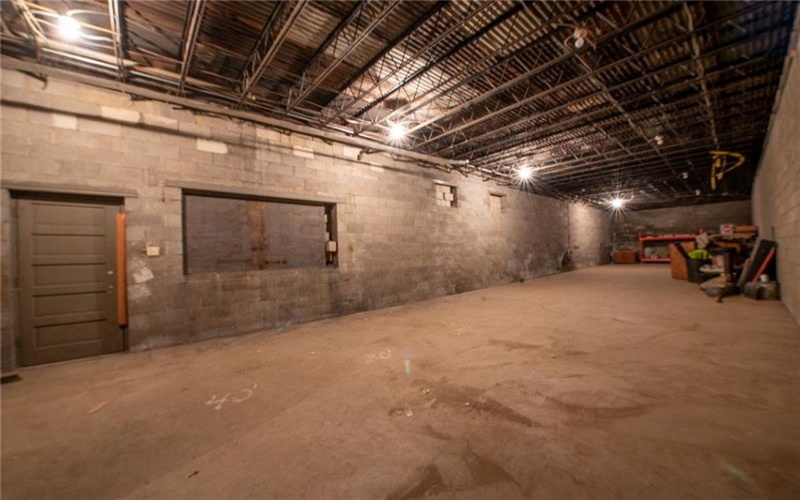 1100 Hancock Avenue, Vandergrift, 15690, ,Commercial-industrial-business,For Sale,Hancock Avenue,1671307