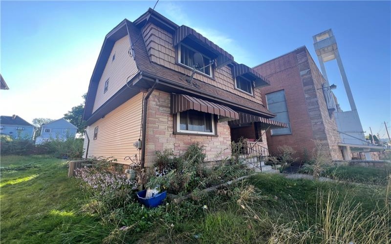 1614 Kenneth Ave, New Kensington, 15068, 4 Bedrooms Bedrooms, 7 Rooms Rooms,1 BathroomBathrooms,Residential,For Sale,Kenneth Ave,1671497