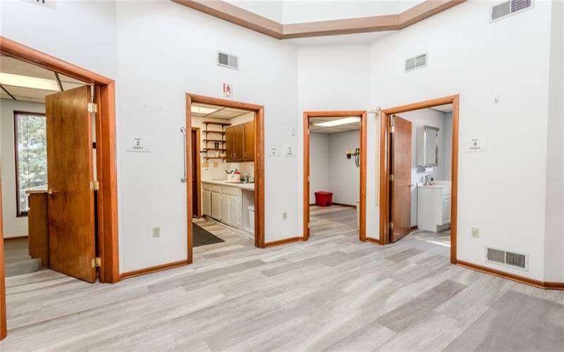 310 Mulberry St, Scottdale, 15683, ,Commercial-industrial-business,For Sale,Mulberry St,1671800