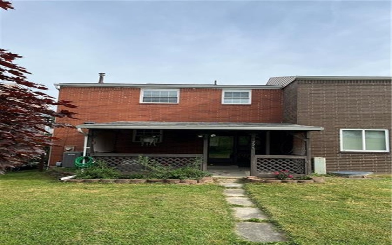 225 Jefferson Avenue, Masontown, 15461, 3 Bedrooms Bedrooms, ,1.1 BathroomsBathrooms,Residential,For Sale,Jefferson Avenue,1672132