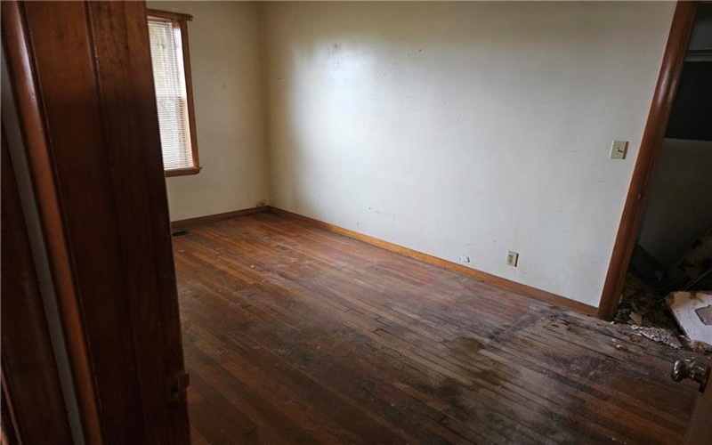 114 Sixth Avenue, Brownsville, 15417, 3 Bedrooms Bedrooms, 8 Rooms Rooms,1 BathroomBathrooms,Residential,For Sale,Sixth Avenue,1672344