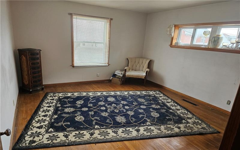 114 Sixth Avenue, Brownsville, 15417, 3 Bedrooms Bedrooms, 8 Rooms Rooms,1 BathroomBathrooms,Residential,For Sale,Sixth Avenue,1672344