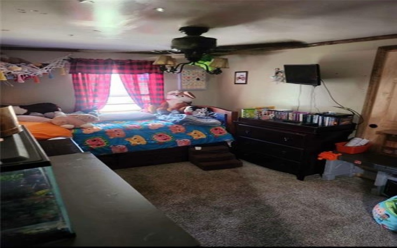 312 Johnson Ave, Rostraver Township, 15012, 5 Bedrooms Bedrooms, ,2 BathroomsBathrooms,Residential,For Sale,Johnson Ave,1669793