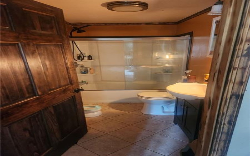 312 Johnson Ave, Rostraver Township, 15012, 5 Bedrooms Bedrooms, ,2 BathroomsBathrooms,Residential,For Sale,Johnson Ave,1669793