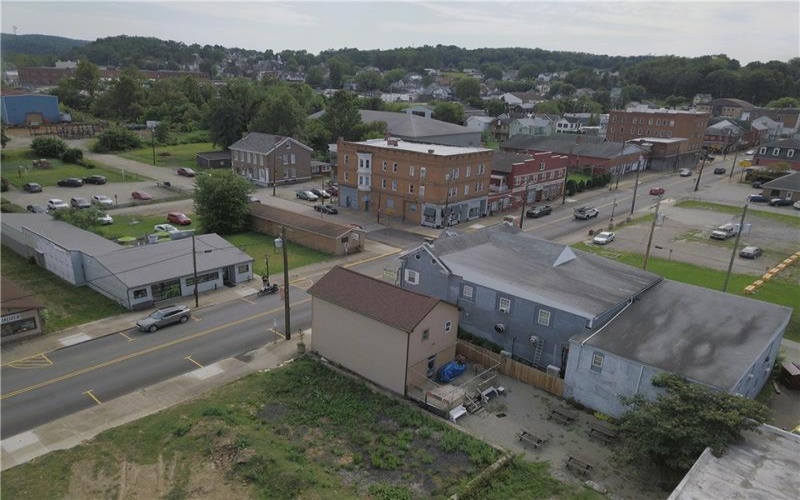 510 Crawford Avenue, Connellsville, 15425, ,Commercial-industrial-business,For Sale,Crawford Avenue,1673076