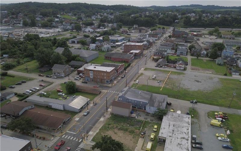 510 Crawford Avenue, Connellsville, 15425, ,Commercial-industrial-business,For Sale,Crawford Avenue,1673076