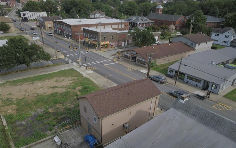 510 Crawford Avenue, Connellsville, 15425, ,Commercial-industrial-business,For Sale,Crawford Avenue,1673076