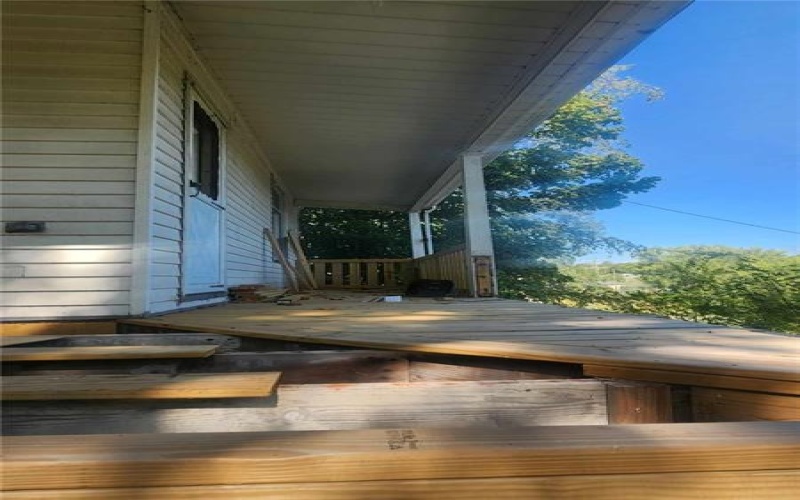 8711 Noblestown Rd, McDonald, 15057, 3 Bedrooms Bedrooms, ,1 BathroomBathrooms,Residential,For Sale,Noblestown Rd,1673281