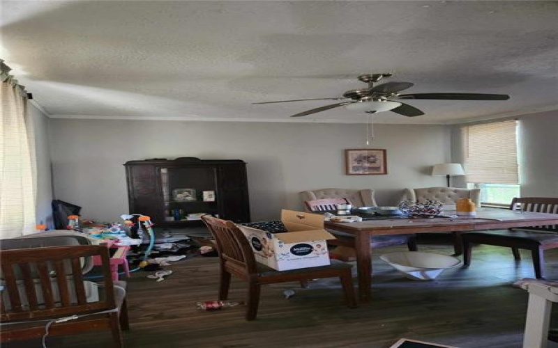 8711 Noblestown Rd, McDonald, 15057, 3 Bedrooms Bedrooms, ,1 BathroomBathrooms,Residential,For Sale,Noblestown Rd,1673281