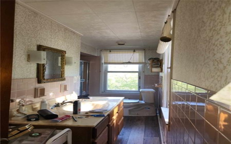 8711 Noblestown Rd, McDonald, 15057, 3 Bedrooms Bedrooms, ,1 BathroomBathrooms,Residential,For Sale,Noblestown Rd,1673281