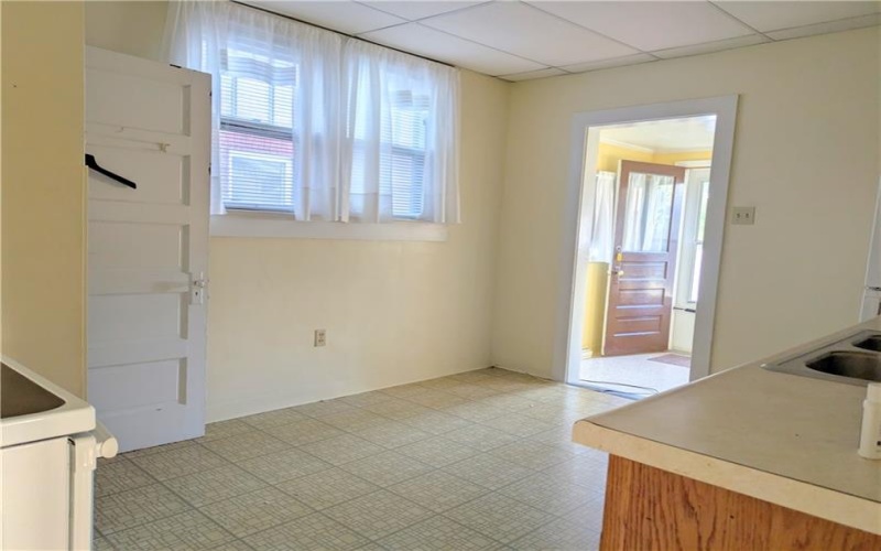 312-314 Hickory Street, Scottdale, 15683, 3 Bedrooms Bedrooms, ,1.1 BathroomsBathrooms,Residential,For Sale,Hickory Street,1673389